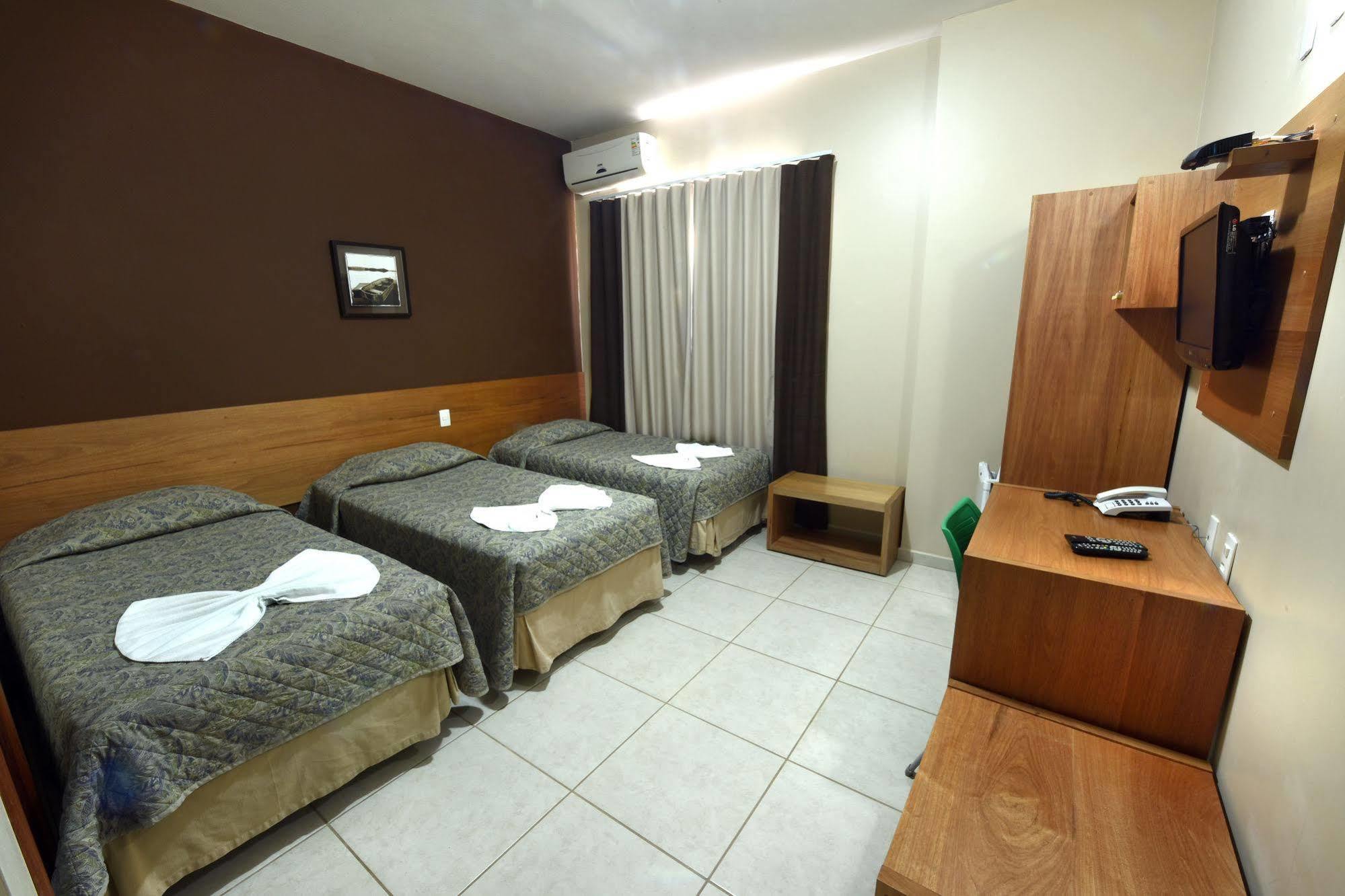 Prisma Plaza Hotel Taubaté المظهر الخارجي الصورة
